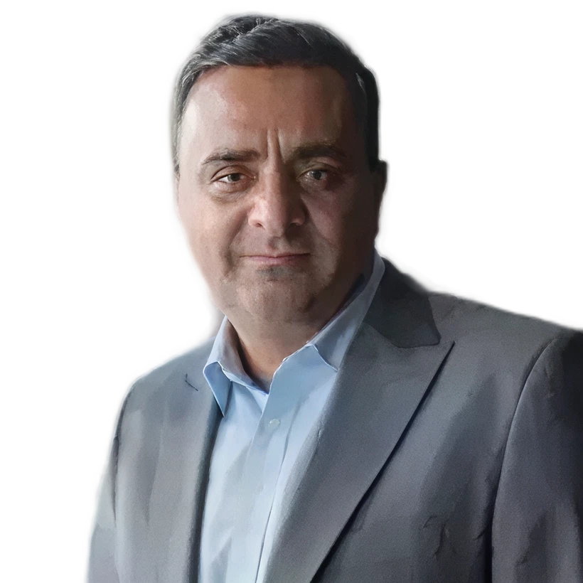 Houman Motaharian, Former President at LendingPoint